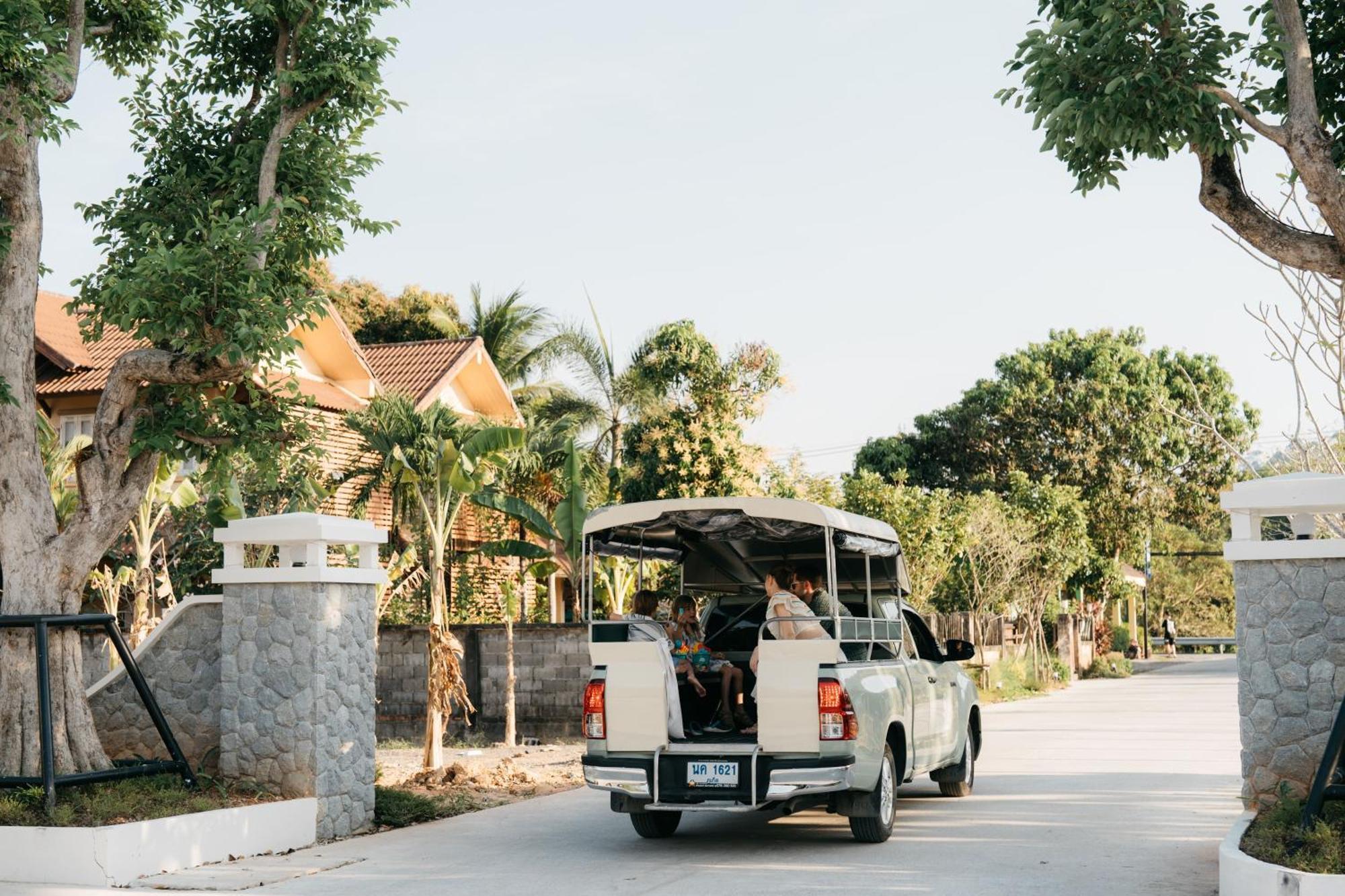 Sugar Marina Resort-Lagoon-Villas, Naiyang Beach Nai Yang ภายนอก รูปภาพ